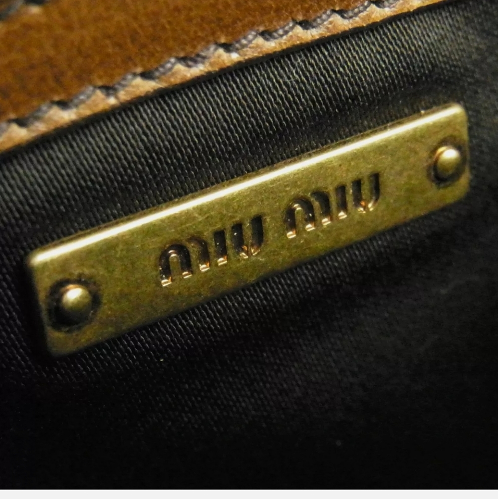 MIU MIU Beautiful Crossbody Fuzzy Leather Purse Gold Hardware Italy - Picture 10 of 11